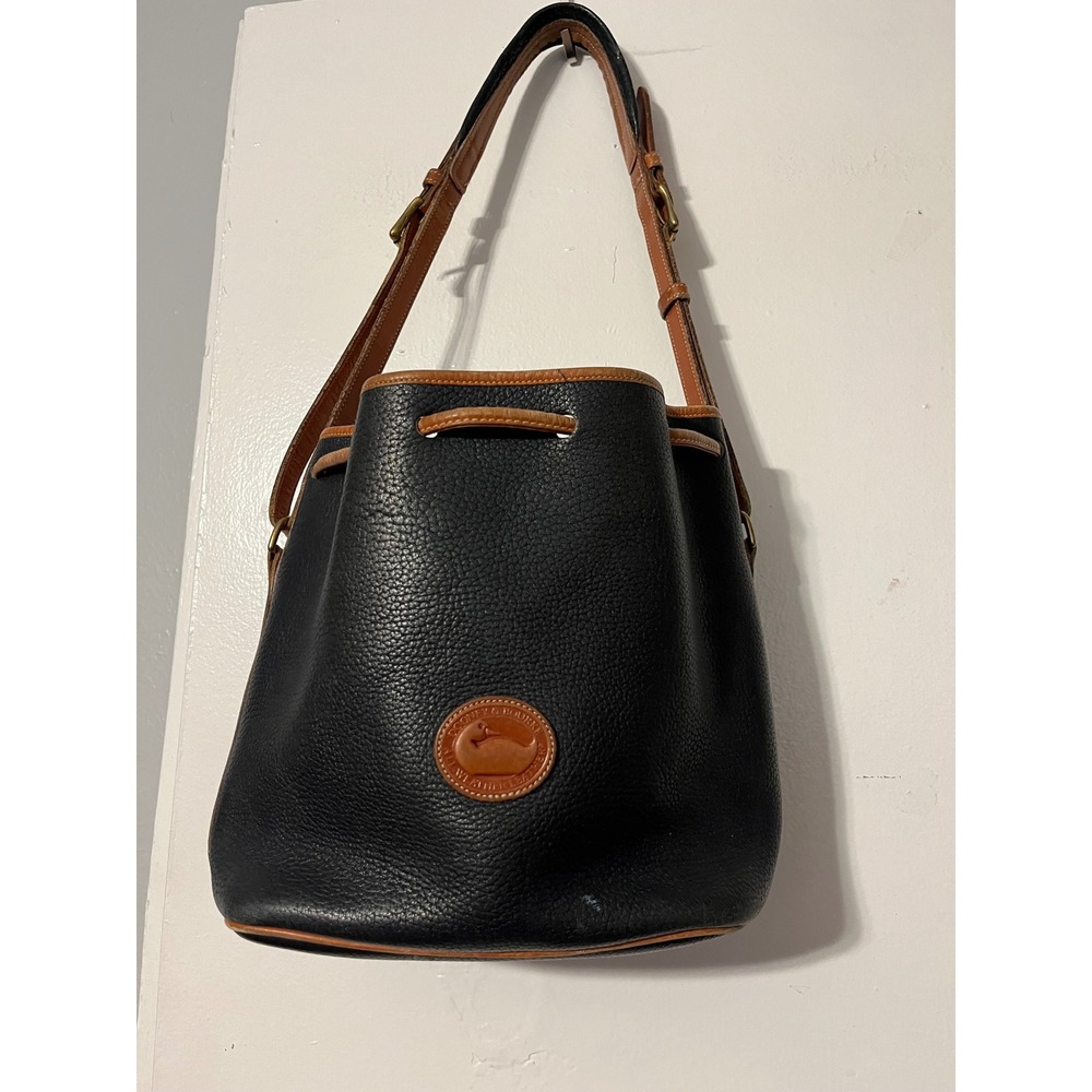 Dooney & Bourke Vintage All Weather Leather Bucket Bag Black Tan Drawstring